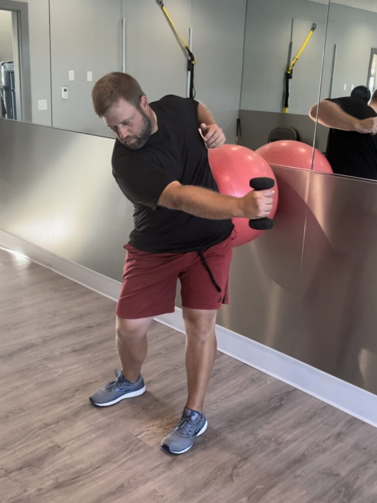 Golf fitness; early extension exercise